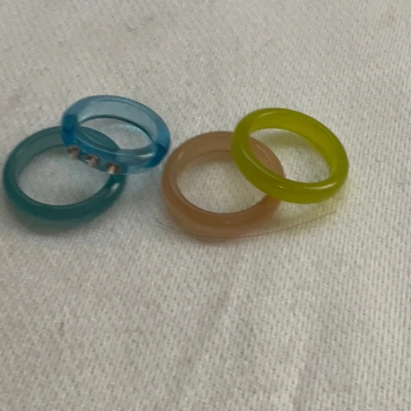 Plastic Stackables - Picture 4 of 4